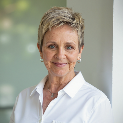 authors/suzy-miller