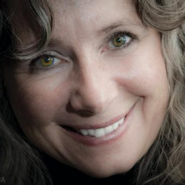 authors/cynthia-hutchison